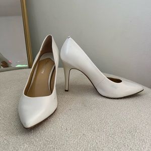 Gianni Bini White Heels